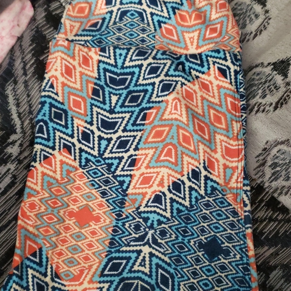 LuLaRoe leggings